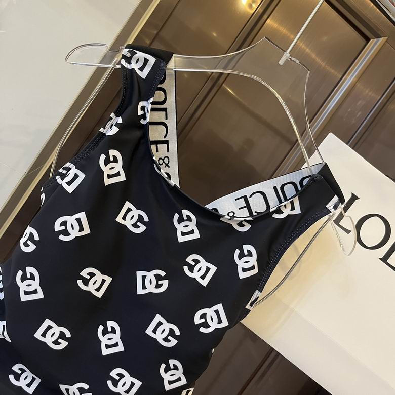 DG S-XL x03 (4)